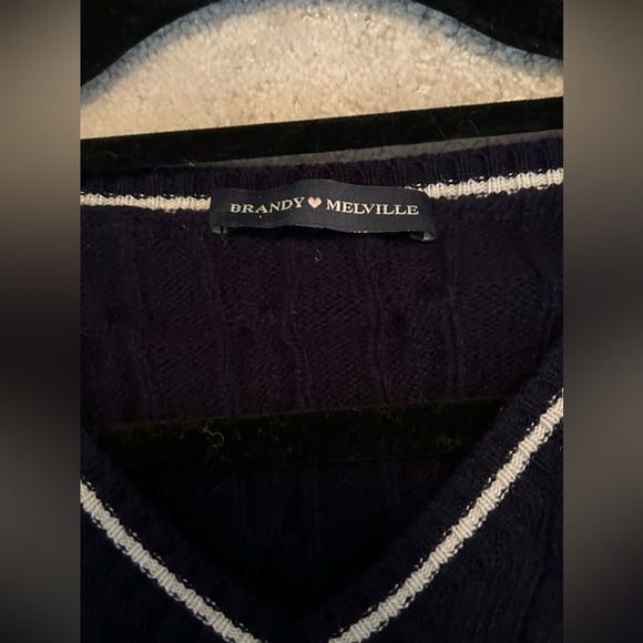 Brandy Melville Sweaters BUNDLE - Picture 7 of 7